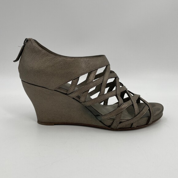 EILEEN FISHER Vero Cuoio Cage Strappy Pewter Zip Heel 3" Wedges Size 10 - Picture 1 of 9